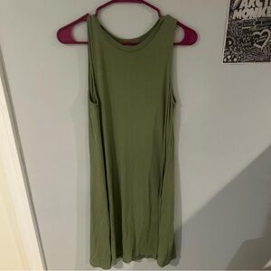 Time and Tru Green Sleeveless Tank Top